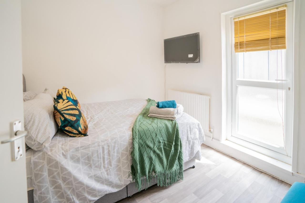 Small Private Studio Rooms In The Heart Of Angel Londyn Zewnętrze zdjęcie