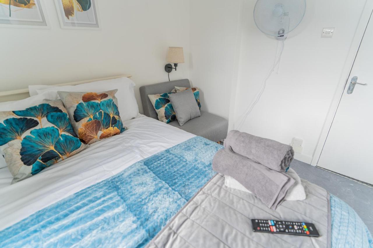 Small Private Studio Rooms In The Heart Of Angel Londyn Zewnętrze zdjęcie